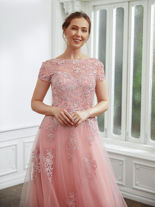 Kenley A-Line/Princess Tulle Applique Bateau Short Sleeves Floor-Length Dresses DGP0020242