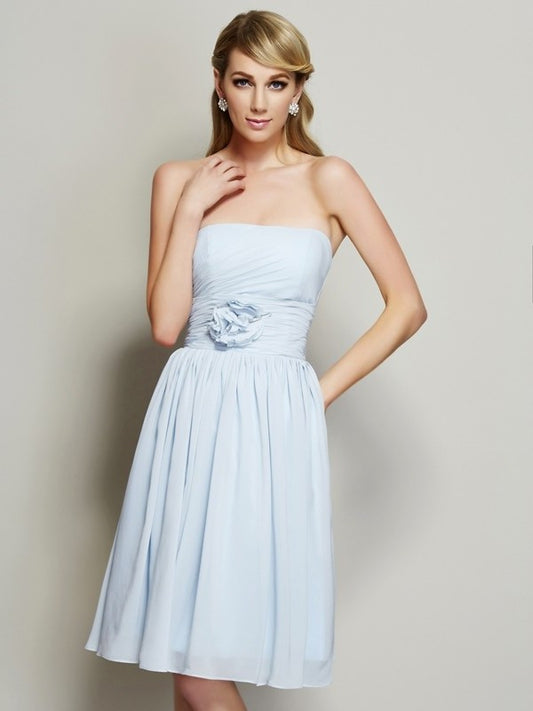 Strapless Flower Sleeveless A-Line/Princess Short Hand-Made Chiffon Bridesmaid Dresses