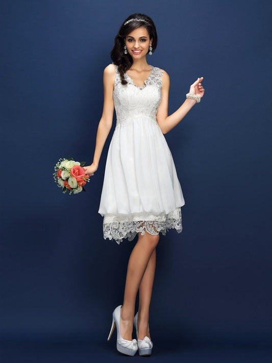 A-Line/Princess V-neck Lace Sleeveless Short Bridesmaid Dresses