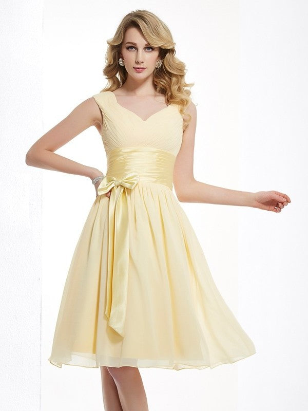 Sleeveless Pleats Straps A-Line/Princess Short Chiffon Bridesmaid Dresses