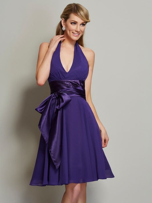 Short Sleeveless A-Line/Princess Halter Chiffon Bridesmaid Dresses