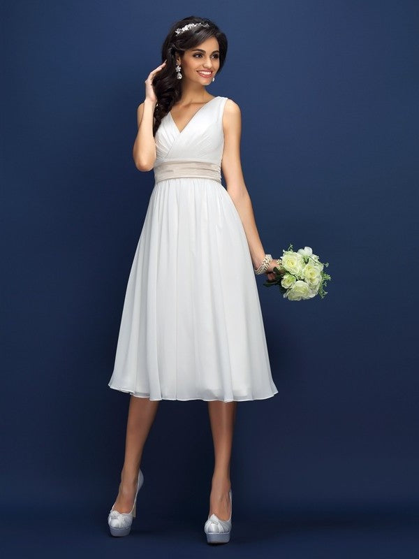 Sleeveless Short A-Line/Princess V-neck Pleats Chiffon Bridesmaid Dresses