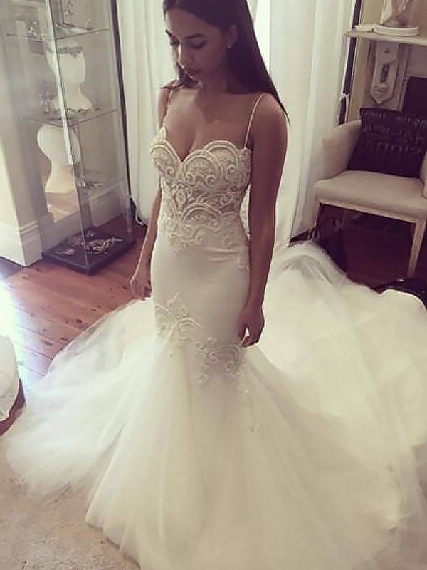 Chapel Straps Spaghetti Sleeveless Train Trumpet/Mermaid Tulle Wedding Dresses