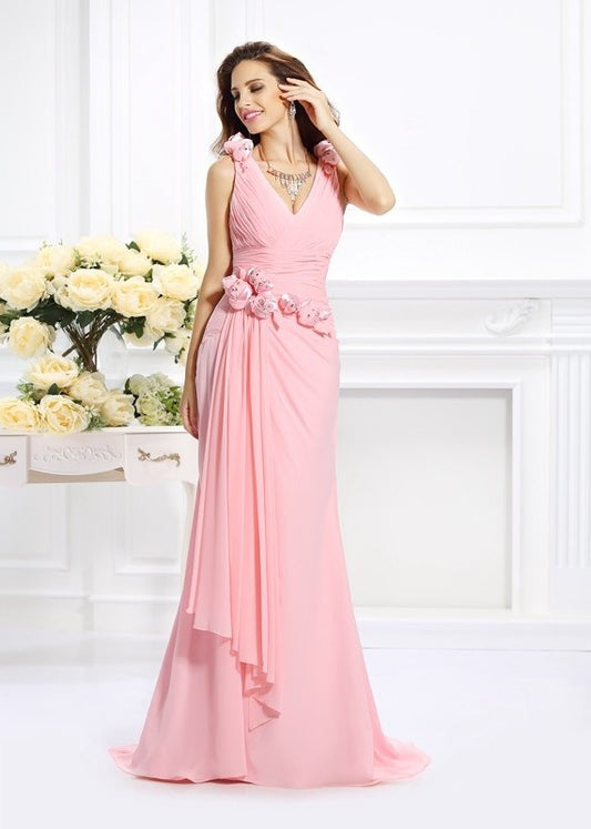 Flower Long V-neck Trumpet/Mermaid Sleeveless Hand-Made Chiffon Bridesmaid Dresses