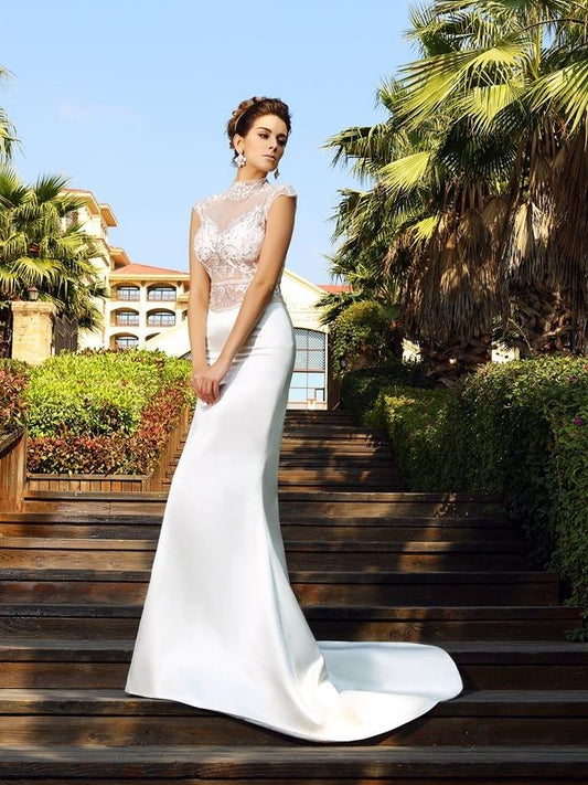 Neck Trumpet/Mermaid High Sleeveless Beading Long Satin Dresses