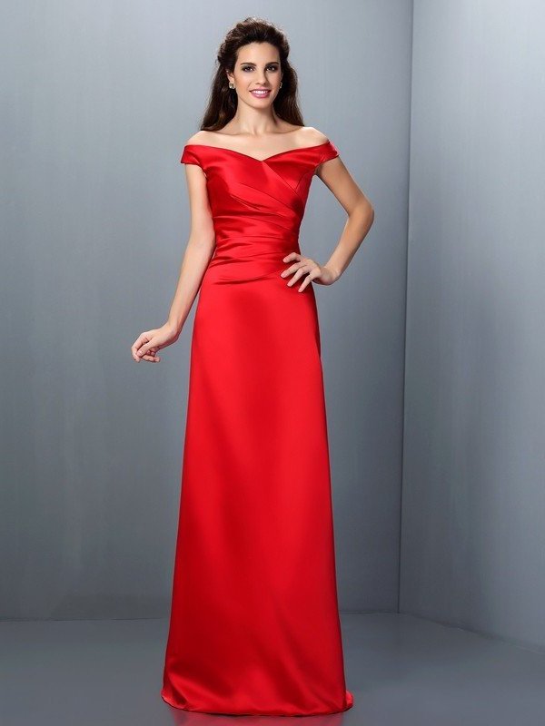 Sleeveless Long Off-the-Shoulder Sheath/Column Satin Bridesmaid Dresses