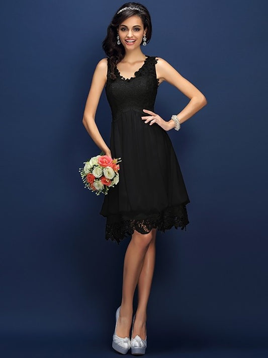 A-Line/Princess V-neck Lace Sleeveless Short Bridesmaid Dresses