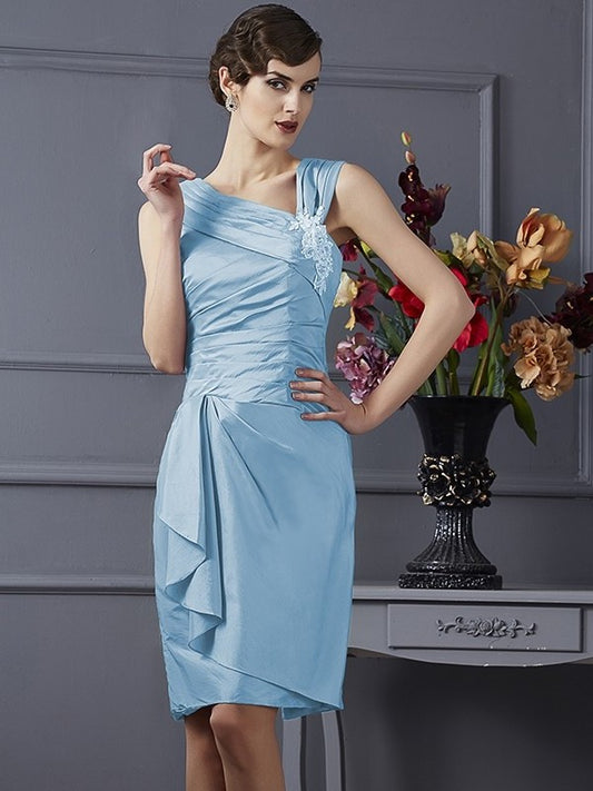 Applique Sleeveless Sheath/Column Short Taffeta Bridesmaid Dresses