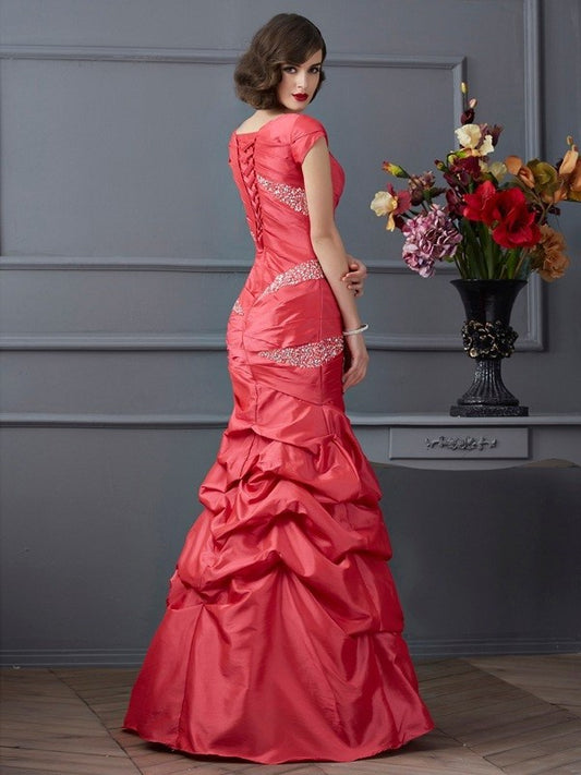 Sleeves Scoop Beading Trumpet/Mermaid Short Long Taffeta Dresses