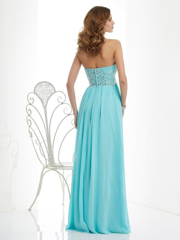 A-Line/Princess Sleeveless Sweetheart Beading Long Chiffon Dresses