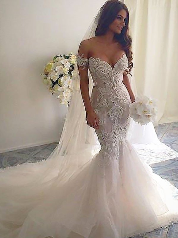 Tulle Trumpet/Mermaid Chapel Off-the-Shoulder Train Sleeveless Wedding Dresses