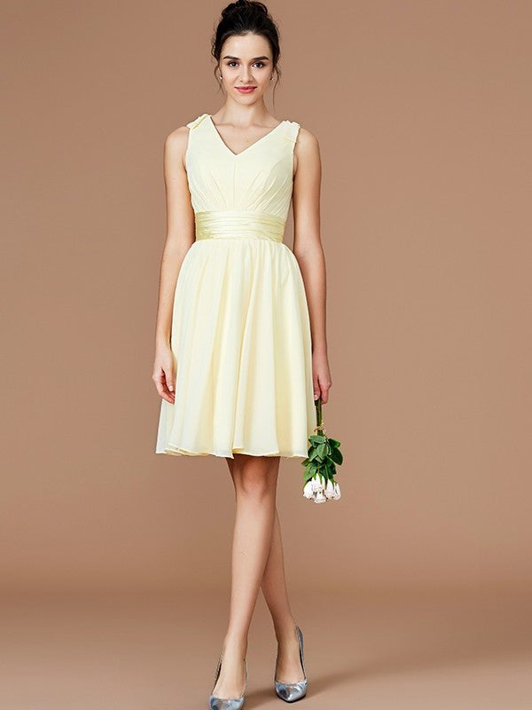 A-Line/Princess Sash/Ribbon/Belt Short/Mini Sleeveless V-neck Chiffon Bridesmaid Dresses