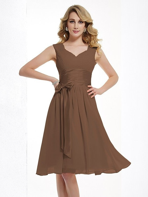 Sleeveless Pleats Straps A-Line/Princess Short Chiffon Bridesmaid Dresses