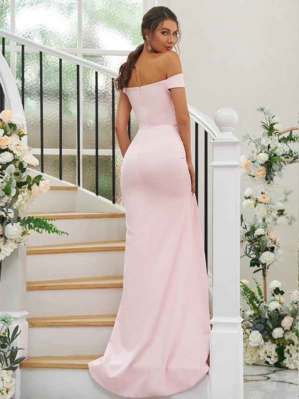 Sweep/Brush Crepe Sleeveless Sheath/Column Off-the-Shoulder Ruched Stretch Train Bridesmaid Dresses