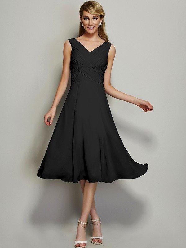 Pleats Short A-Line/Princess Sleeveless V-neck Chiffon Bridesmaid Dresses