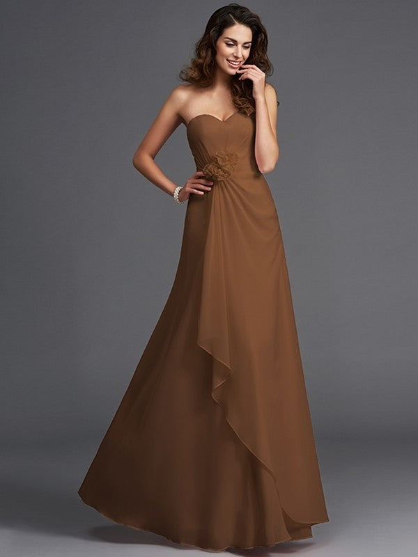 A-Line/Princess Sweetheart Flower Sleeveless Hand-Made Long Chiffon Bridesmaid Dresses