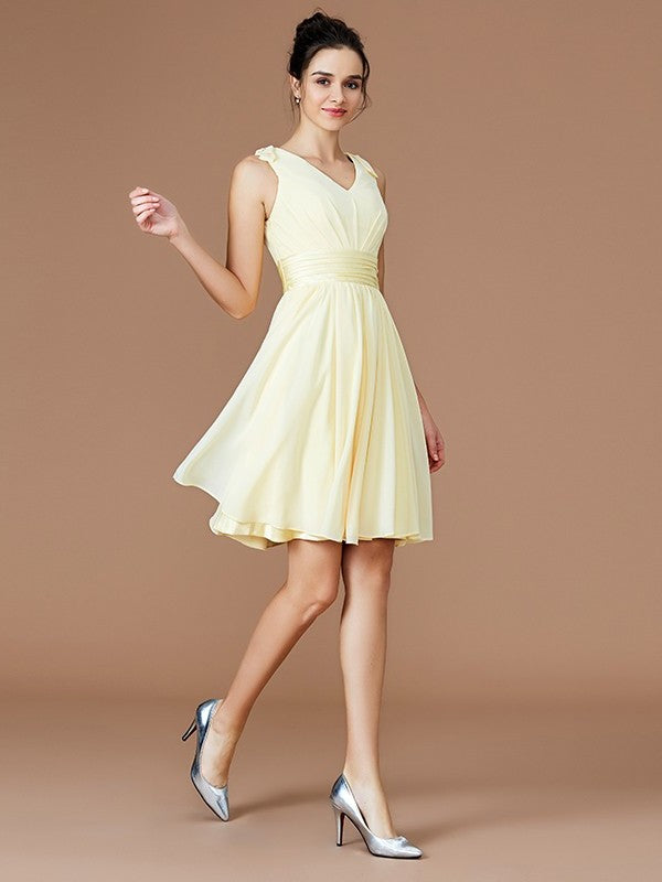 A-Line/Princess Sash/Ribbon/Belt Short/Mini Sleeveless V-neck Chiffon Bridesmaid Dresses