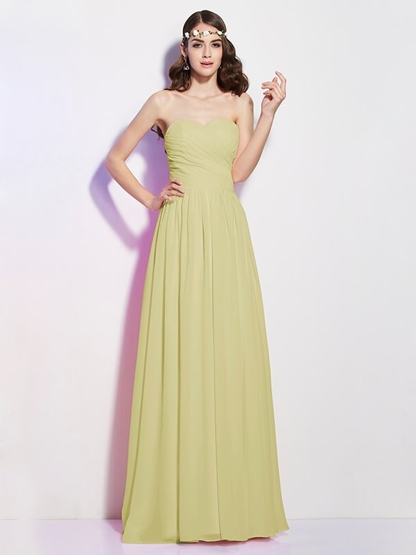 Long A-Line/Princess Pleats Sleeveless Sweetheart Chiffon Bridesmaid Dresses