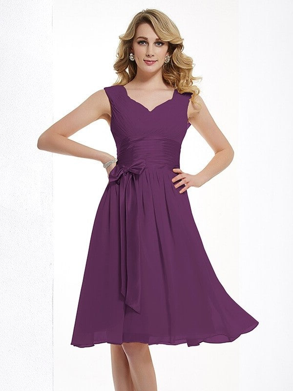 Sleeveless Pleats Straps A-Line/Princess Short Chiffon Bridesmaid Dresses