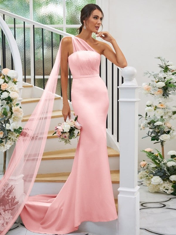 Sleeveless Stretch One-Shoulder Sweep/Brush Ruched Crepe Sheath/Column Train Bridesmaid Dresses