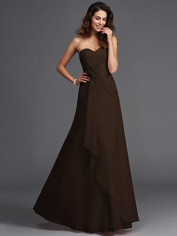 A-Line/Princess Sweetheart Flower Sleeveless Hand-Made Long Chiffon Bridesmaid Dresses