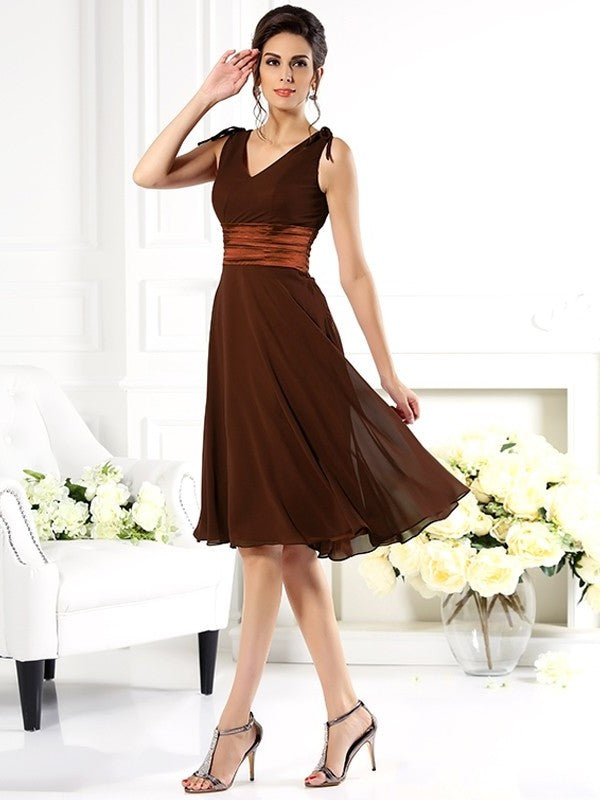 Sleeveless V-neck Short A-Line/Princess Chiffon Bridesmaid Dresses