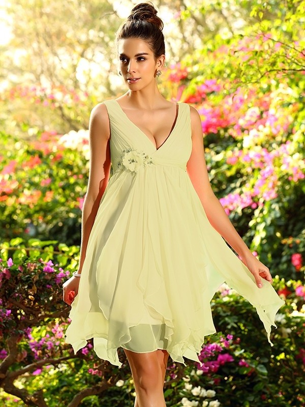 Ruffles Sleeveless A-Line/Princess Short V-neck Chiffon Bridesmaid Dresses