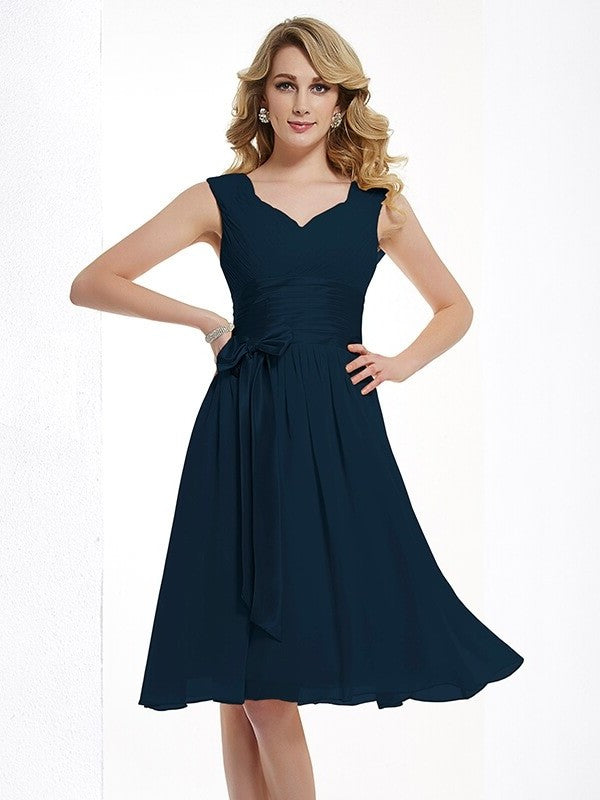 Sleeveless Pleats Straps A-Line/Princess Short Chiffon Bridesmaid Dresses