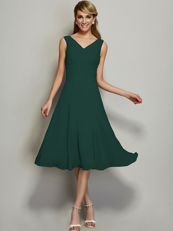 Pleats Short A-Line/Princess Sleeveless V-neck Chiffon Bridesmaid Dresses