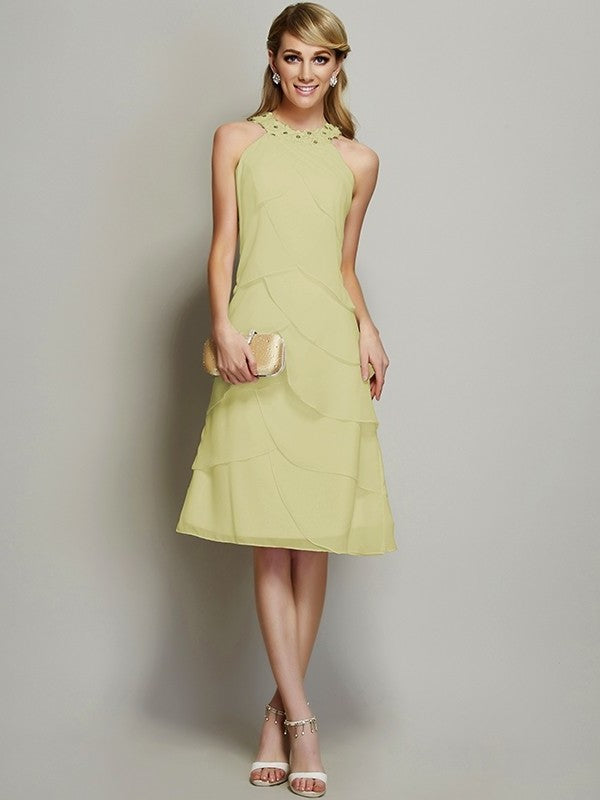 Bateau Short Sheath/Column Beading Sleeveless Chiffon Bridesmaid Dresses