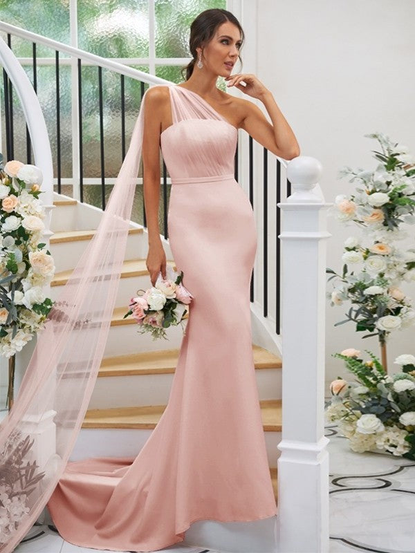 Sleeveless Stretch One-Shoulder Sweep/Brush Ruched Crepe Sheath/Column Train Bridesmaid Dresses