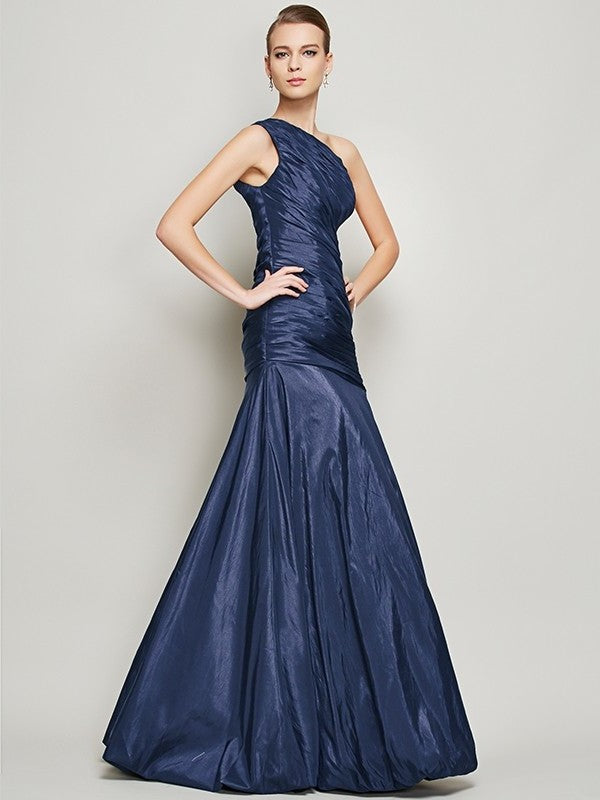 Long One-Shoulder Sleeveless A-Line/Princess Pleats Taffeta Bridesmaid Dresses